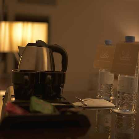 Nawaress Hotel Jizan Esterno foto