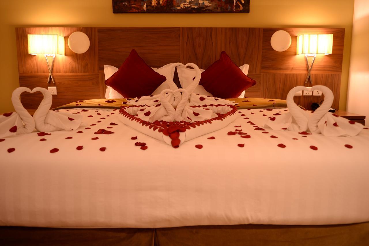 Nawaress Hotel Jizan Esterno foto
