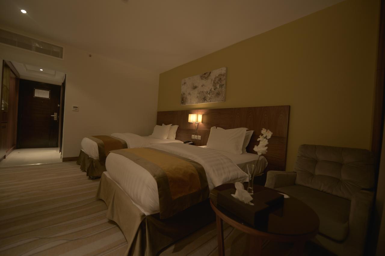 Nawaress Hotel Jizan Esterno foto